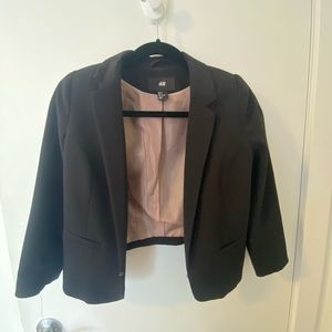 Cropped black blazer